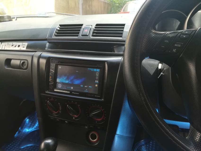 Mazda 3 - 2 - Compact cars  on Aster Vender