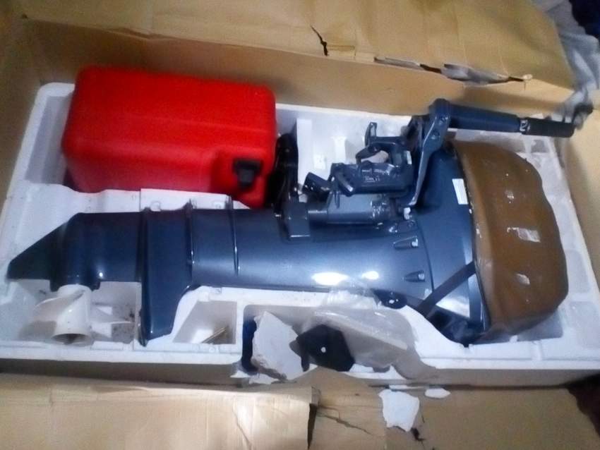 Boat Engine YAMAHA/ Moteur de bateau YAMAHA - 0 - Others  on Aster Vender