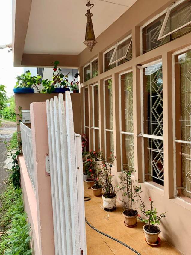 House for sale in Vacoas - 5 - House  on Aster Vender