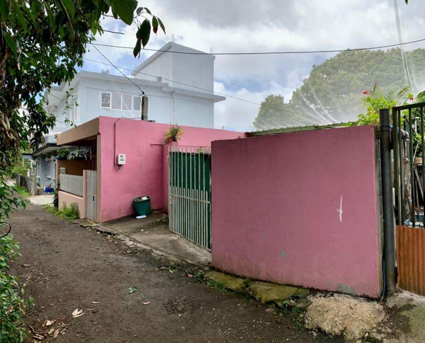 House for sale in Vacoas - 7 - House  on Aster Vender
