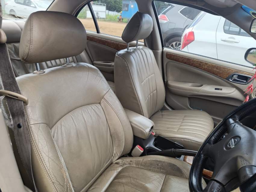 Nissan sunny super luxury - 4 - Luxury Cars  on Aster Vender