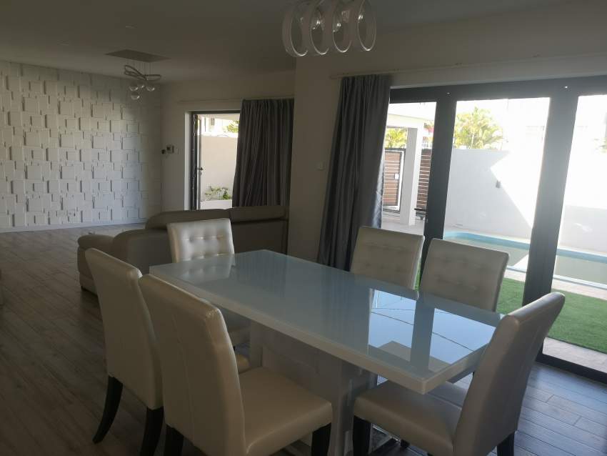 Two New Modern fully furnished ideally located Villas for SALE - 6 - Villas  on Aster Vender