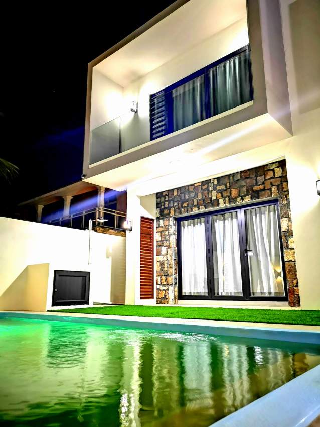 Two New Modern fully furnished ideally located Villas for SALE - 5 - Villas  on Aster Vender