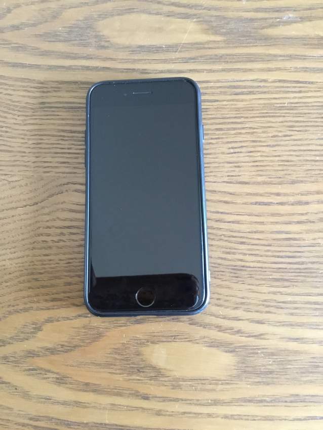Sale iPhone SE 2020 - 1 - iPhones  on Aster Vender