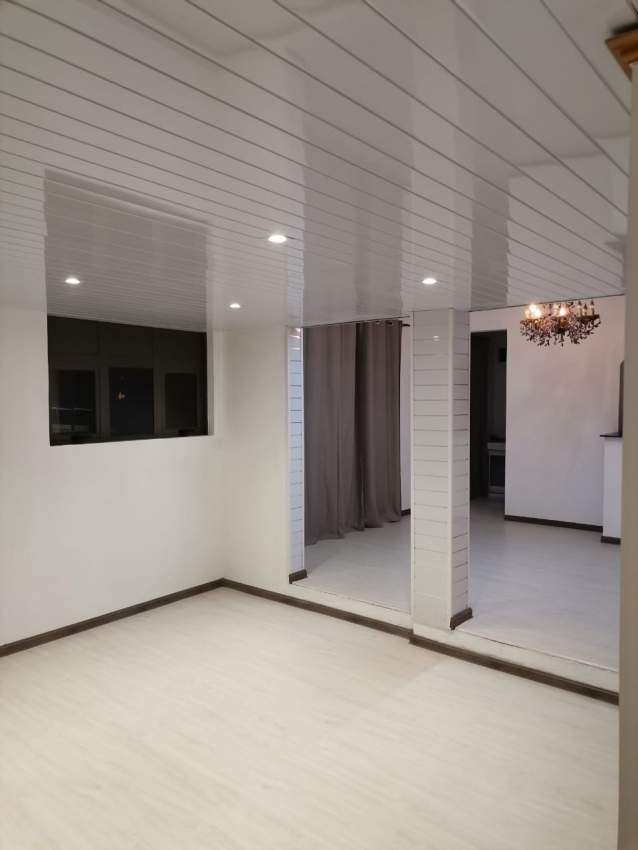 Beautiful Huge House At Quatre Bornes - 4 - House  on Aster Vender