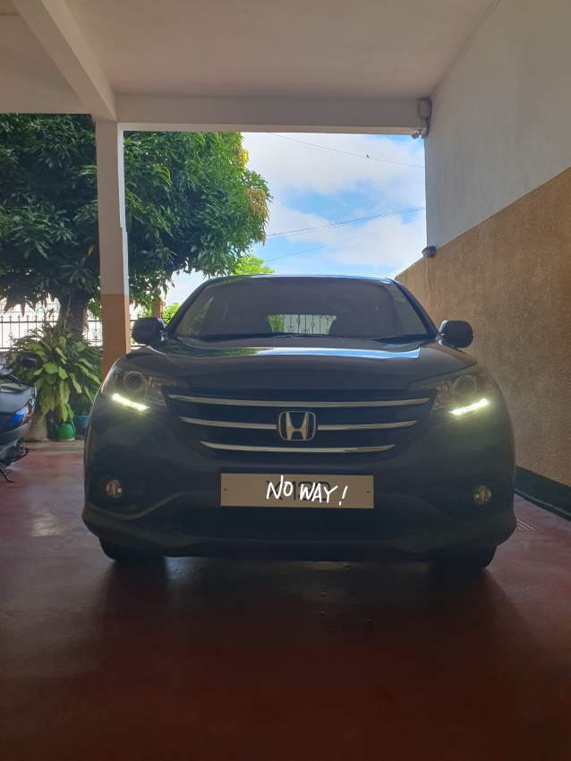 Honda crv 2014 - 4 - SUV Cars  on Aster Vender