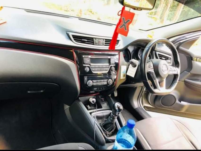 Nissan Qashqai 2018 - 10 - SUV Cars  on Aster Vender