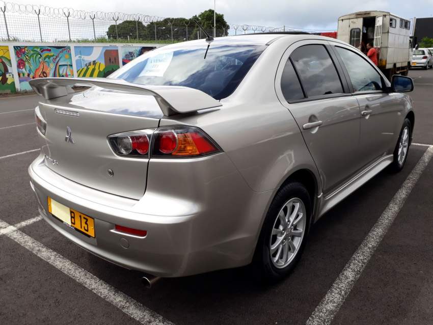 Mitsubishi Lancer Ex - 4 - Family Cars  on Aster Vender