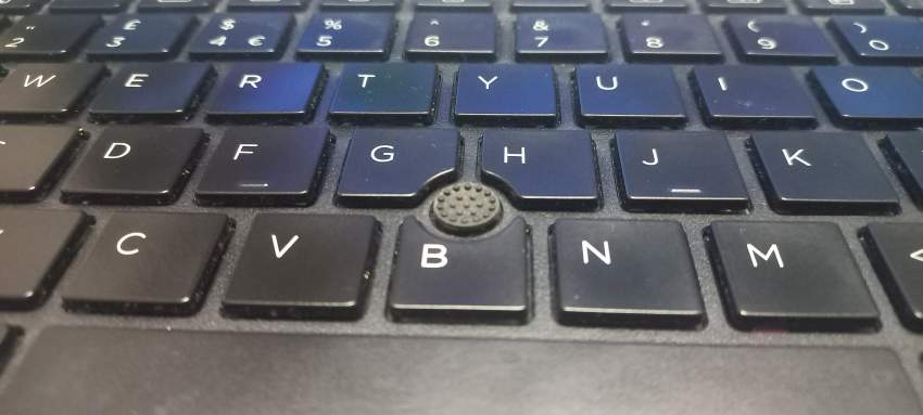 HP Probook 650 G3 - 8 - Laptop  on Aster Vender