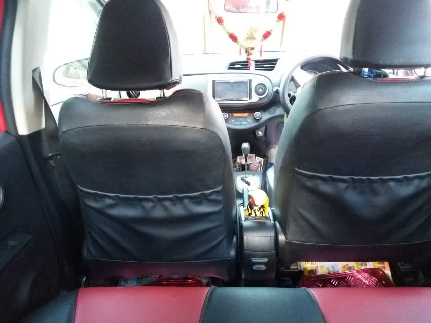 TOYOTA VITZ 1300CC - 5 - Compact cars  on Aster Vender