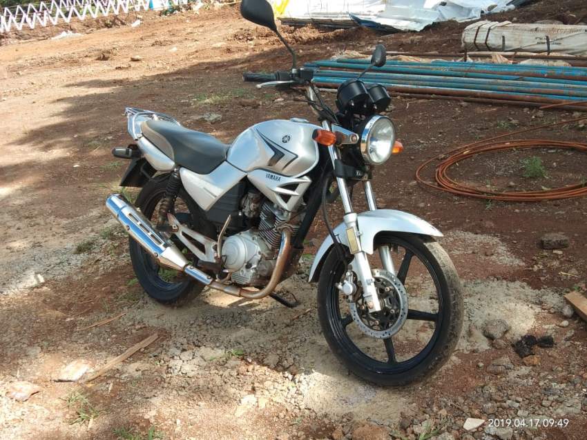 YAMAHA Ybr 125 cc - 2 - Roadsters  on Aster Vender