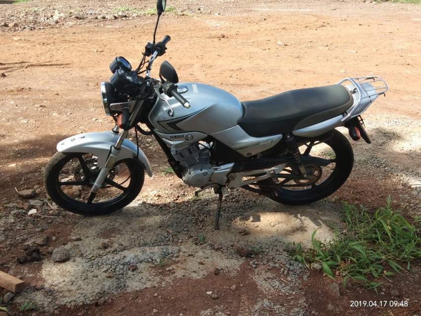 YAMAHA Ybr 125 cc - 1 - Roadsters  on Aster Vender