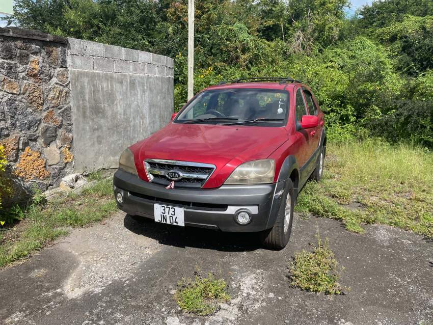 KIA SORENTO EN PANNE MÉCANIQUE - 2 - Pickup trucks (4x4 & 4x2)  on Aster Vender