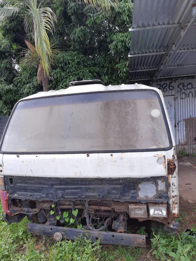 2 Camion mazda - 2 - Other heavy trucks  on Aster Vender