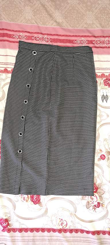 Jupe classique a carreaux blanc et noire - 0 - Skirt  on Aster Vender