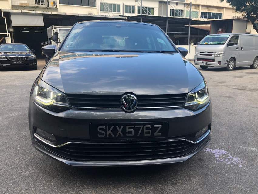 VOLKSWAGEN POLO - 0 - Compact cars  on Aster Vender