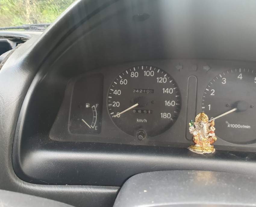 Toyota ee111 - 9 - Sport Cars  on Aster Vender