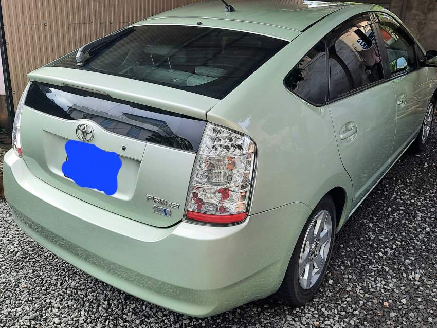 Toyota Prius 2008 - 1 - Family Cars  on Aster Vender