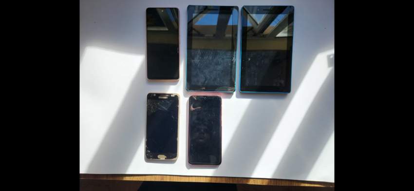 Urgent sale !! - 1 - Android Phones  on Aster Vender