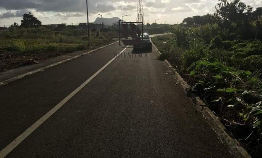 #SOLD - 2 - Land  on Aster Vender