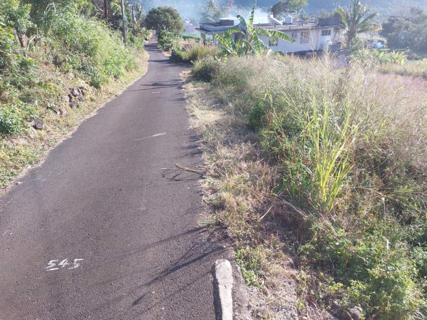 Residential land for sale on Aster Vender