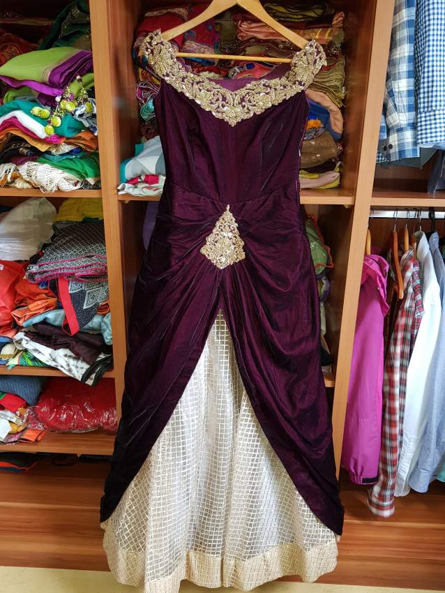 Off shoulder gown - 0 - Wedding clothes  on Aster Vender