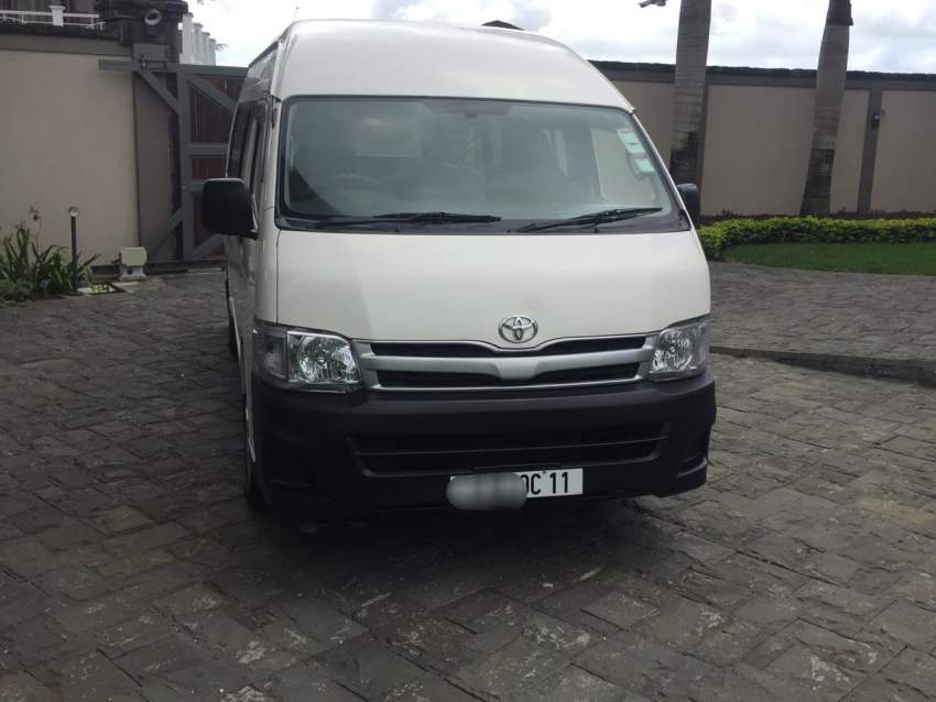 Toyota Hiace for sales - 1 - Passenger Van  on Aster Vender