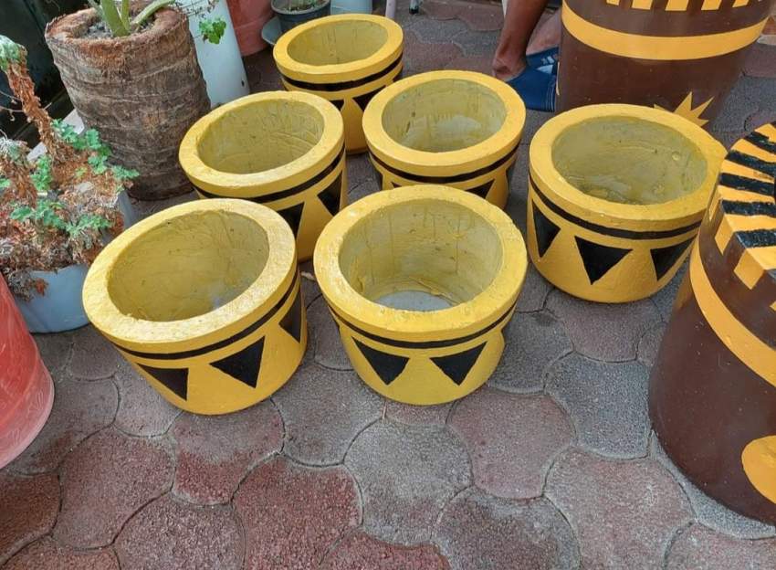Concrete Pots - 0 - Creative crafts  on Aster Vender