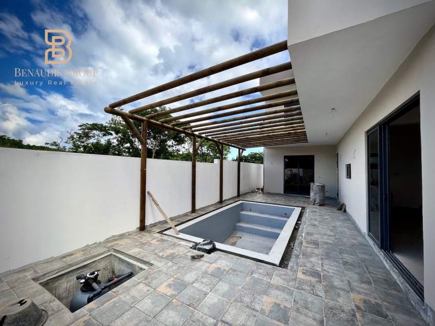 À LOUER LONG TERME PEREYBÈRE NEW VILLA 180M2 4 CAC PISCINE  JARD 360M2 - 2 - House  on Aster Vender