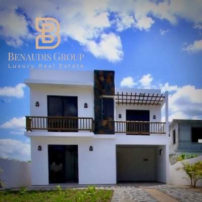 À VENDRE PEREYBERE, VILLA N°2 SUR 185M² HAB 4 CAC PISCINE JARD 274M² - 2 - House  on Aster Vender