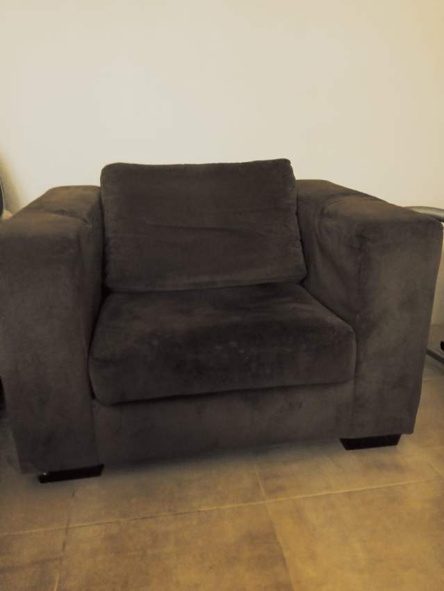 2 Sofas for sale - 0 - Sofas couches  on Aster Vender