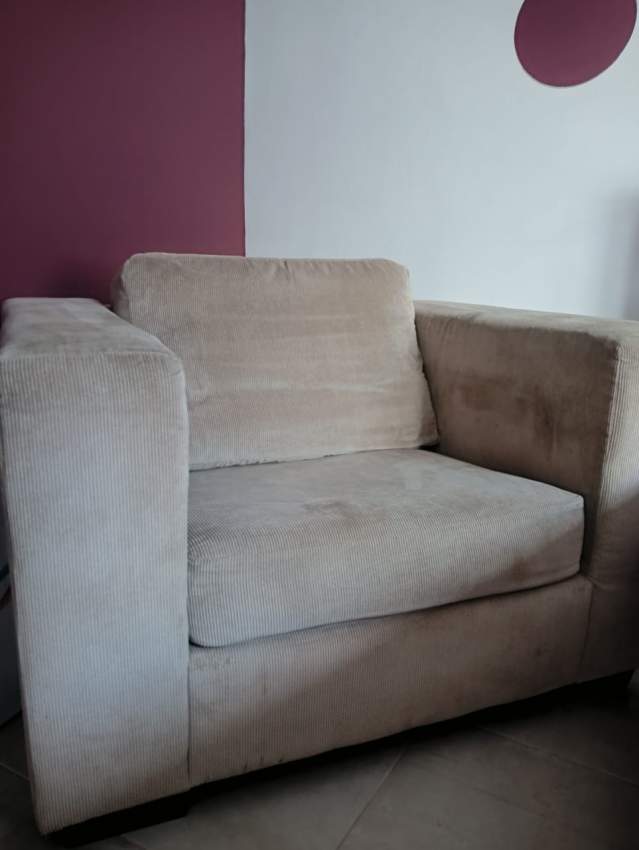 2 Sofas for sale - 1 - Sofas couches  on Aster Vender