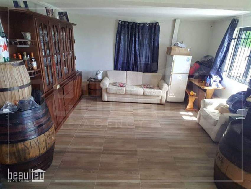 Storey house for sale in Goodlands Aster Vender Land