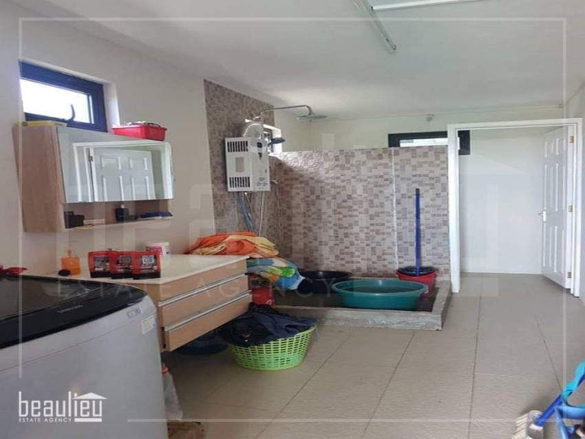 Storey house for sale in Goodlands Aster Vender Land