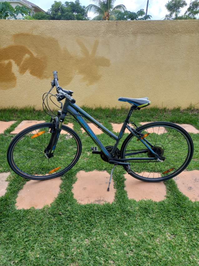 bicycle - 0 - Water sports  on Aster Vender