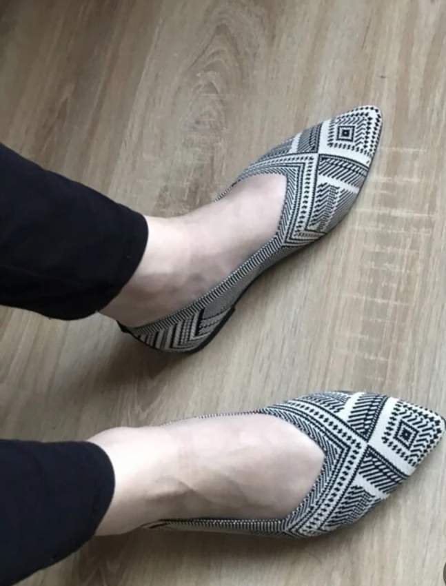 Women’s geometric design ballet flats-37-39 - 2 - Women's shoes (ballet, etc)  on Aster Vender
