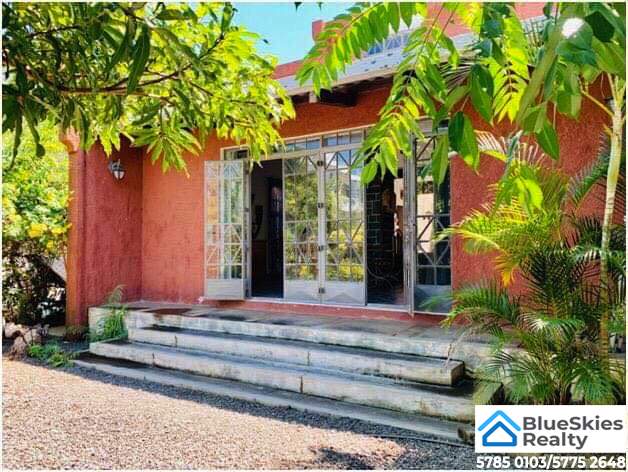 4 Bedroom Villa in Trou aux Biches - 0 - Villas  on Aster Vender