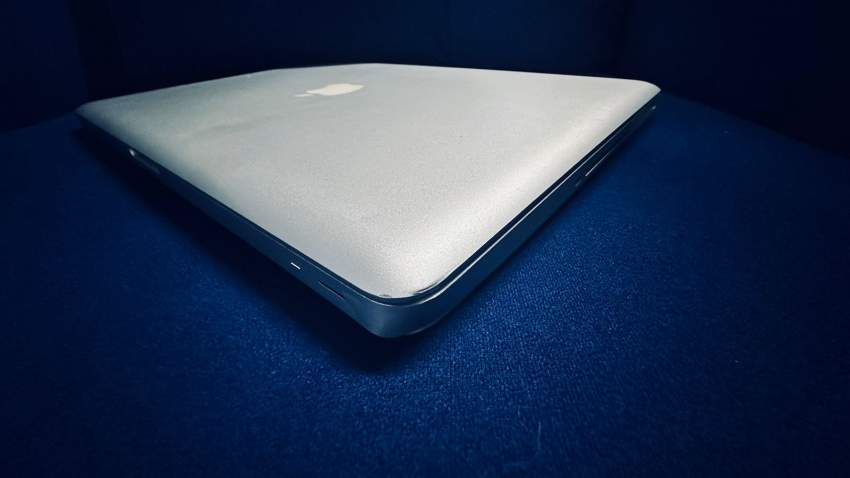 Macbook Pro for sale - 6 - Laptop  on Aster Vender