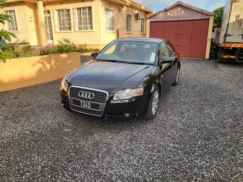 Audi A4 - 5 - Luxury Cars  on Aster Vender