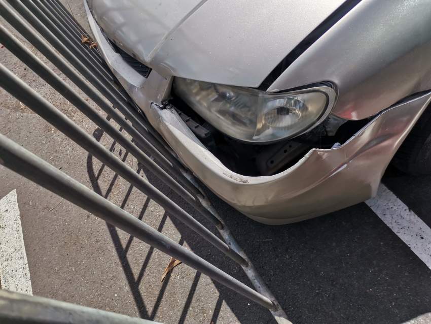 Car mazda on Aster Vender