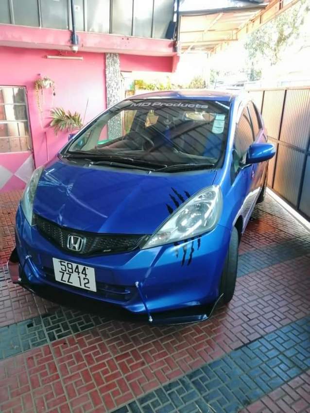 Honda fit - 1 - Family Cars  on Aster Vender