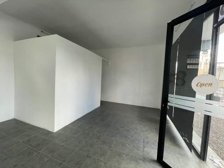 Commercial Space - 1 - Commercial Space  on Aster Vender