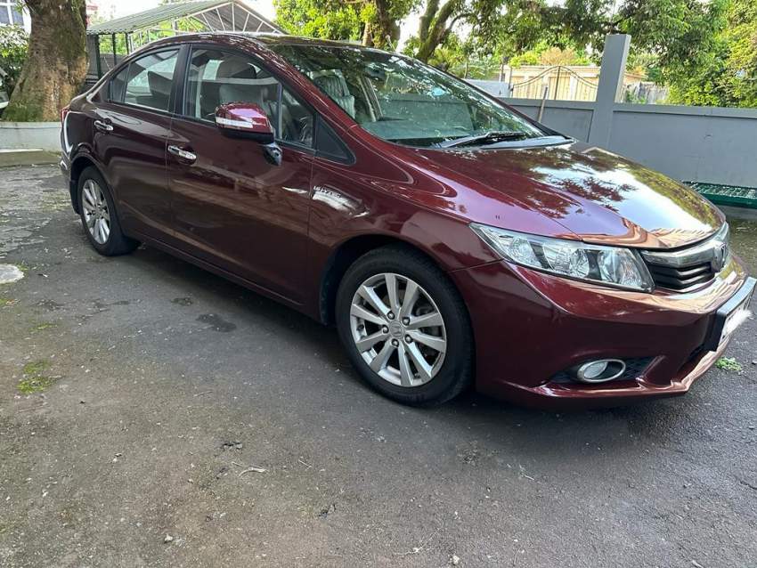 Honda-Civic-2013 - 2 - Family Cars  on Aster Vender