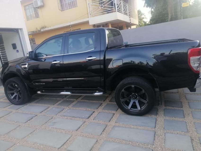 Ford Ranger Limited Edition - Full Option - 5 - Pickup trucks (4x4 & 4x2)  on Aster Vender