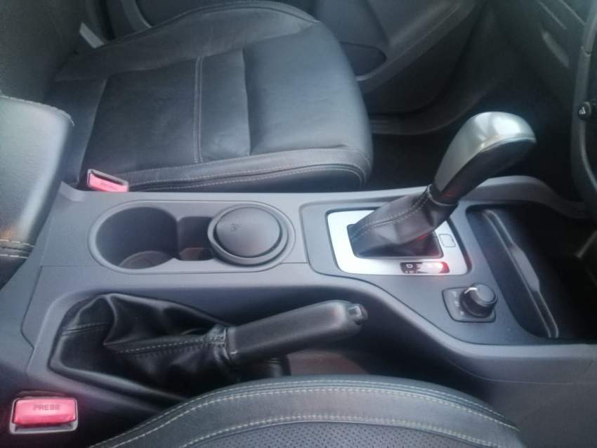 Ford Ranger Limited Edition - Full Option - 4 - Pickup trucks (4x4 & 4x2)  on Aster Vender