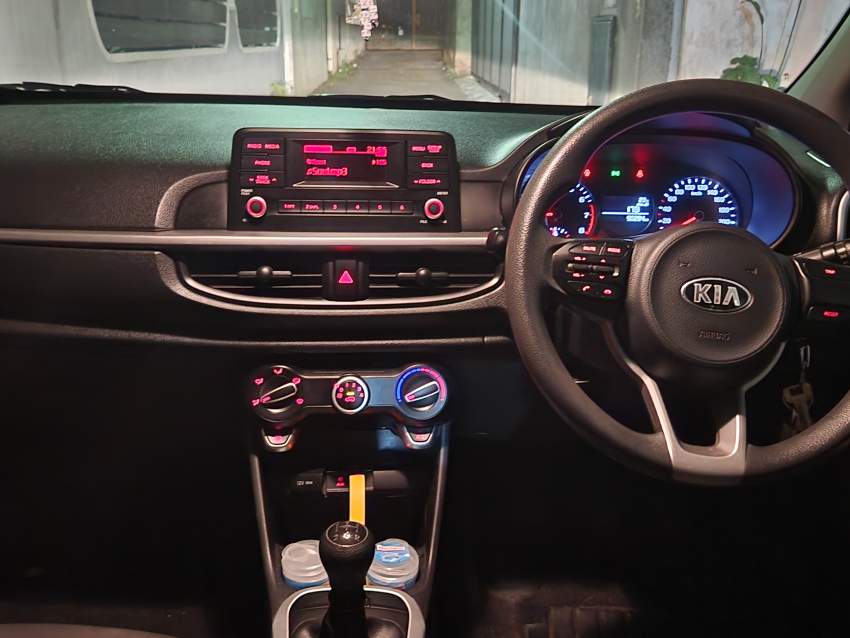 KIA PICANTO on Aster Vender