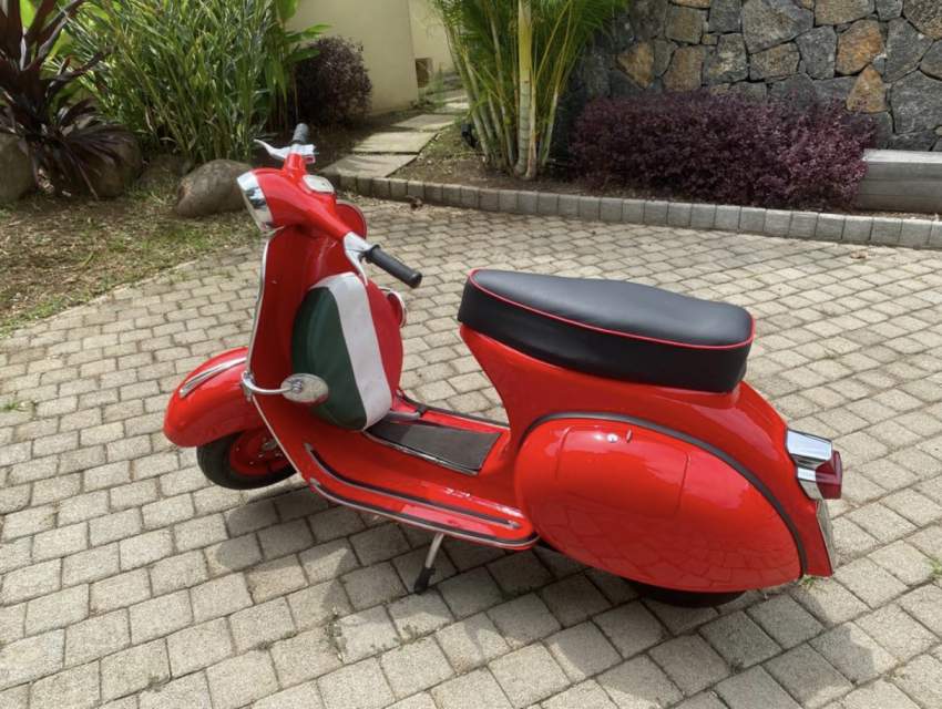 VESPA VNB 125 - 0 - Scooters (upto 50cc)  on Aster Vender