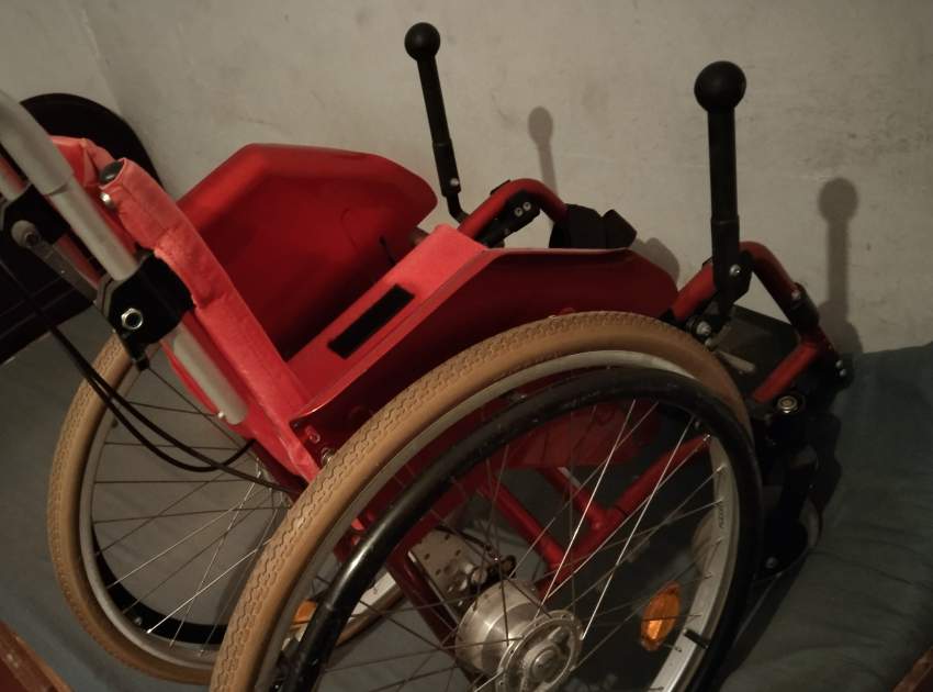Wheelchair junior - 0 - Wheelchair  on Aster Vender