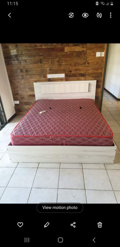 Selling Queen Mattress (2022 & From Courts Mamouth)  on Aster Vender
