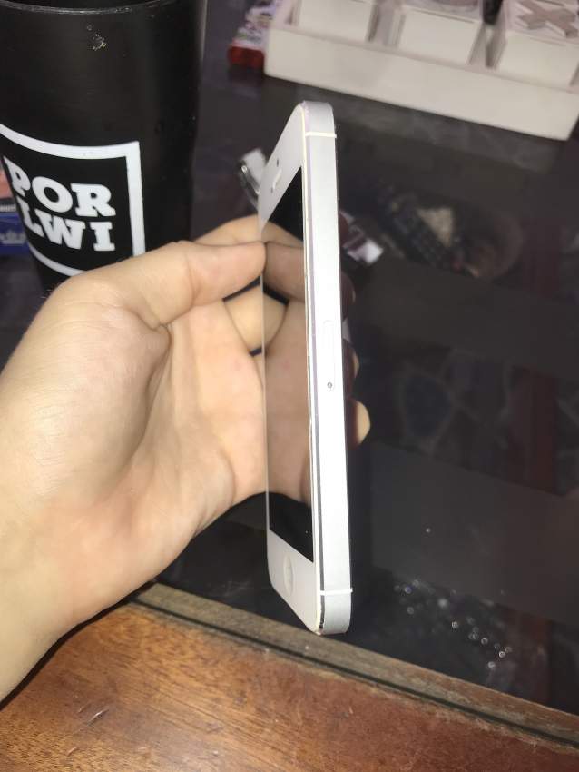 Iphone 5 à vendre  - 3 - iPhones  on Aster Vender